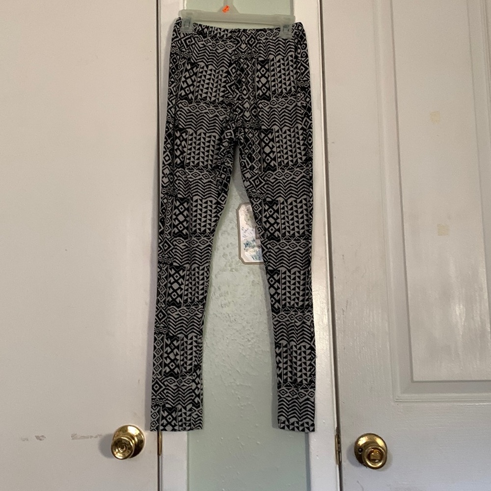 Patterned Leggings